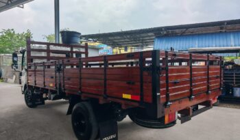 2016 Isuzu NPR75UKH Kargo Am 16’7 Tiptop Condition full