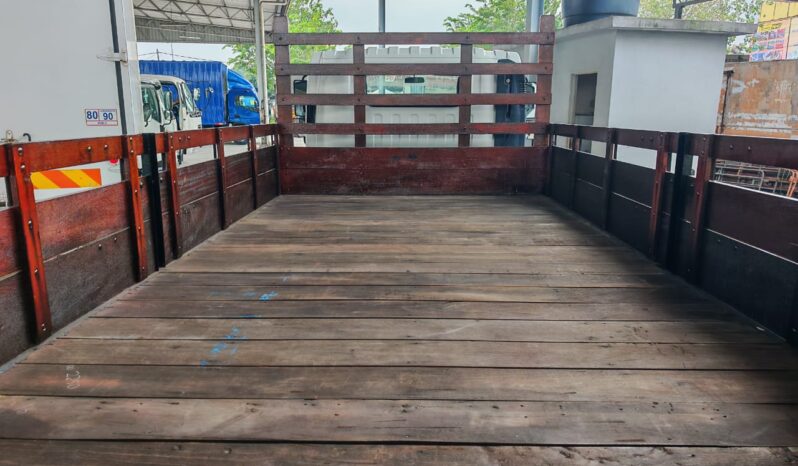 2016 Isuzu NPR75UKH Kargo Am 16’7 Tiptop Condition full