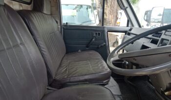 2000 Daihatsu Delta V58R-HS LUTON BOX 10’1 Sell As Condition full
