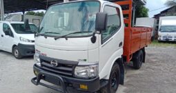 2013/14 Hino WU302R KARGO AM 10’4