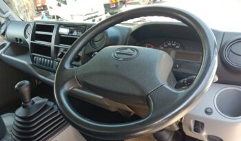 2018/19 Hino XZU710R Fiber Box 14’9 full