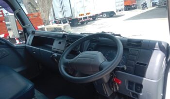 2015/16 MITSUBISHI FUSO FE83PG | ALUMINUM BOX 16’8″ full