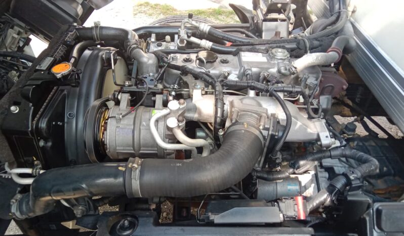 2019/20 Isuzu NLR77UEE Chiller Box 10’1 full