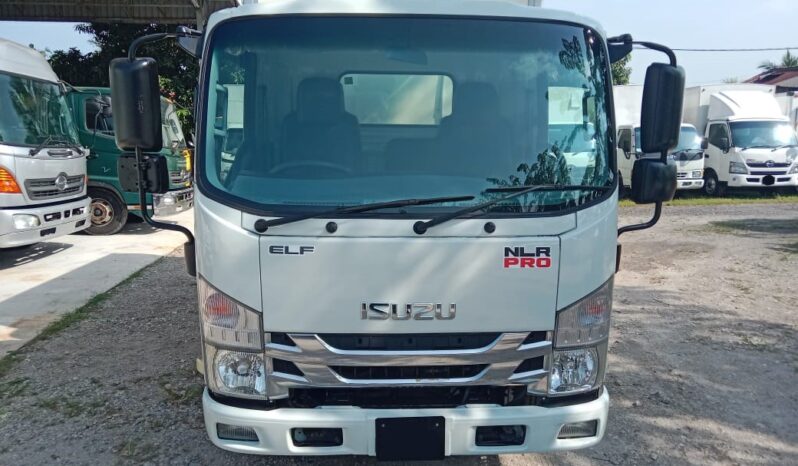 2019/20 Isuzu NLR77UEE Chiller Box 10’1 full