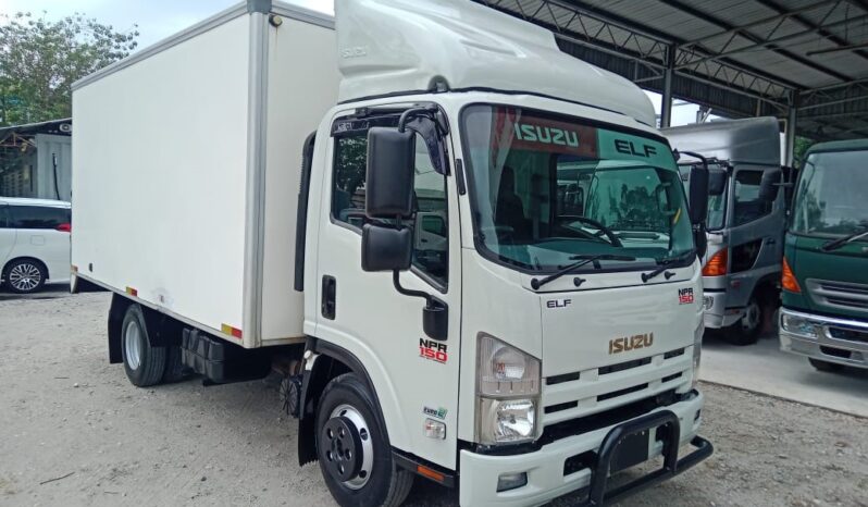 🚚 2017 ISUZU NPR75UHH | FIBER BOX 14’5″ | 4 LHS DOORS full