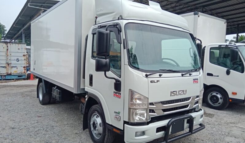 2019 ISUZU NPR81UKH | 16’2″ FREEZER BOX | full