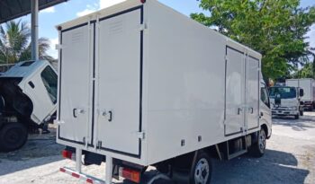 2014 Hino WU640R Aluminium Box 13’2 full
