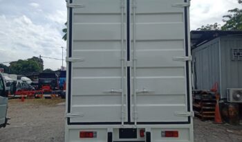 2017/18 HINO XZU710R (UBS) | CURTAIN SIDER BOX 21’7″ full