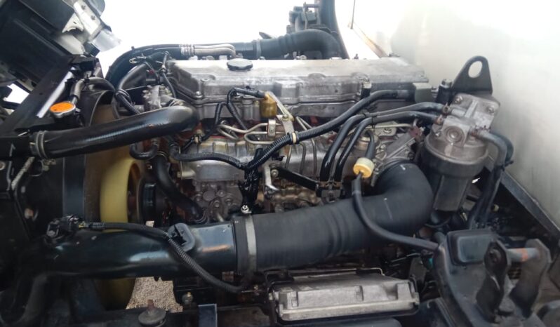 2017 Isuzu NPR75UHH Fiber Box 14’5 (4 LHS Door) full