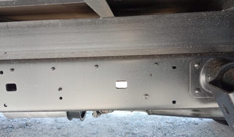 2014 Hino WU640R Aluminium Box 13’2 full