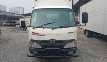 🚚 2012 HINO WU600 | ALU BOX 10’7″ | 2 RHS + 2 LHS DOORS full