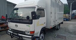 🚚 2011 NISSAN UD YU41T5 | ALUMINUM BOX 16’1″