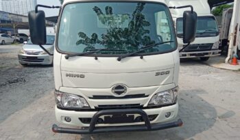 🚚 2021 HINO XZU600R CARGO STEEL TIPPER 10’4″ | TIPTOP full