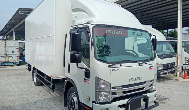 🚚 2019 ISUZU NPR81UKH | FREEZER BOX 16’1″ + TAIL LIFT | 1 LHS DOOR full