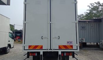 🚚 2019 ISUZU NPR81UKH | FREEZER BOX 16’1″ + TAIL LIFT | 1 LHS DOOR full