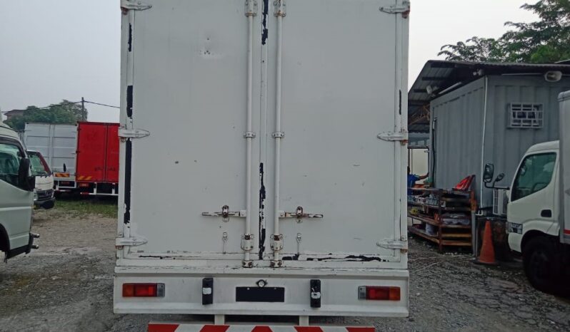 🚚 2011 NISSAN UD YU41T5 | ALUMINUM BOX 16’1″ full