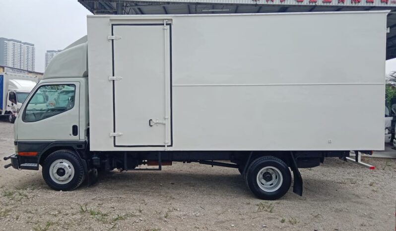 🚚 2009 MITSUBISHI FUSO FE637F ALUMINIUM BOX 16’8″ full