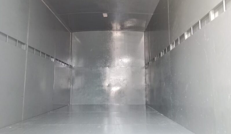 🚚 2019 ISUZU NPR81UKH | FREEZER BOX 16’1″ + TAIL LIFT | 1 LHS DOOR full