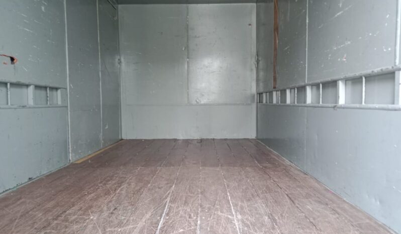 🚚 2011 NISSAN UD YU41T5 | ALUMINUM BOX 16’1″ full