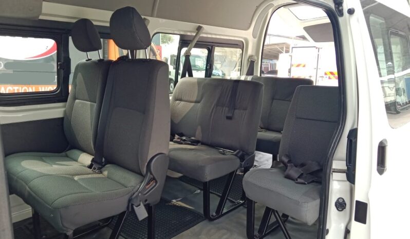 🚐 2016/17 TOYOTA HIACE WINDOW VAN 2.5(D) | 10 SEATER full